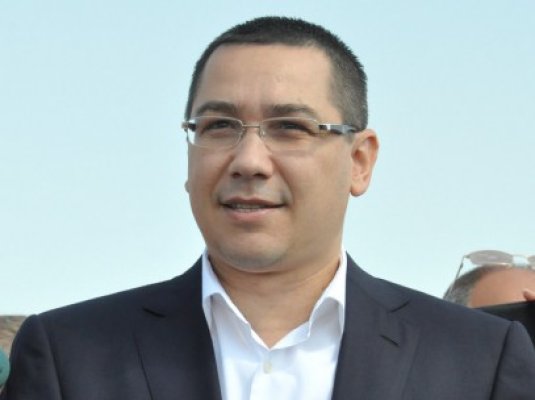 Ponta a vorbit cu Năstase la telefon, dar ţine 